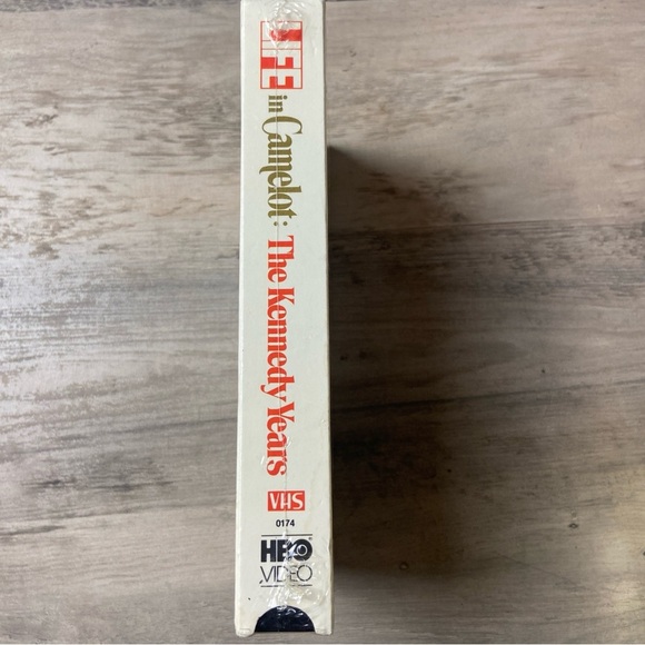 Life in Camelot: The Kennedy Years VHS, New, Sealed - Picture 2 of 4